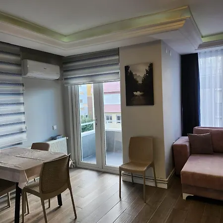 Kuk Apartment