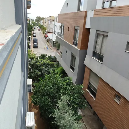 Kuk Apartment